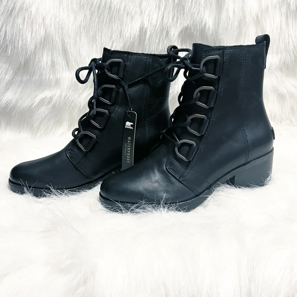 Sorel NWT Black Cate Lace-Up All-Leather Bootie Size 6.5